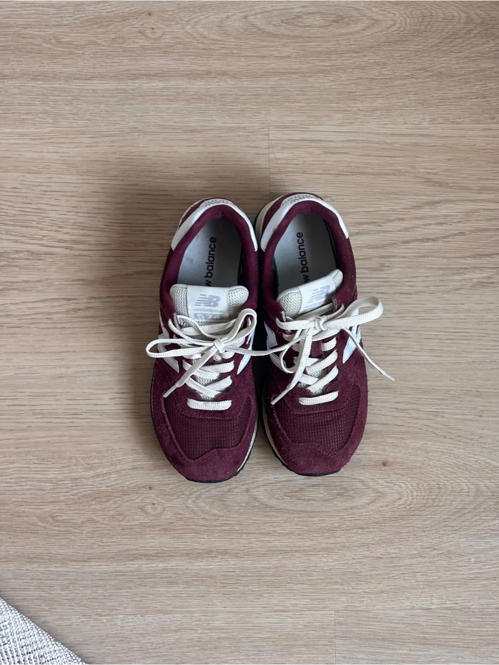 New Balance 574 Women's Maroon/burgundy/crimson and White Low-Top Sneakers
